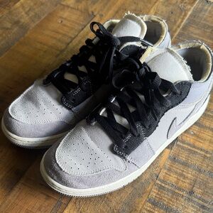 Gray/purple and Black Nike Sneakers